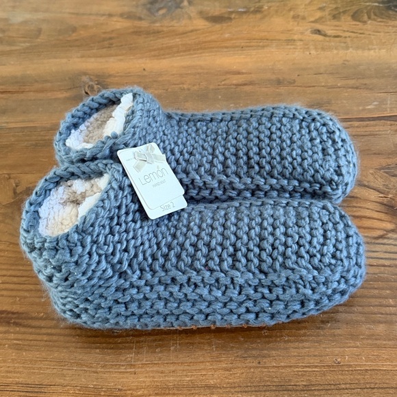 Lemon Slipers - Picture 3 of 6